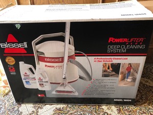 lot 126 image: Bissel Floor Vac