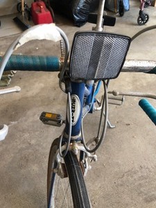 lot 295 image: Vintage Schwinn Bike