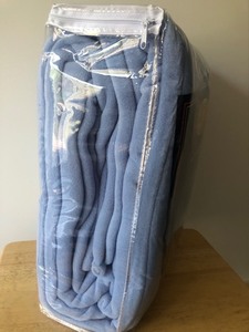 lot 268 image: Northern Lights Luxury Sheet Set