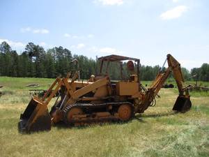 Case 450 Bulldozer Crawler&nbspwith with Ripper, Counter weight, service manual, parts &amp books.