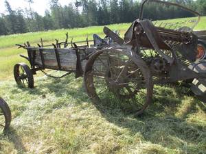 &nbspManure Spreader. Farm Implement.