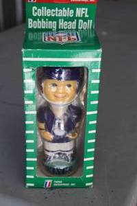 Twins Enterprise Minnesota Vikings Bobbing Head Doll (in original packaging)