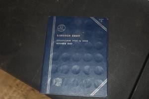 Lincoln Penny Collectors Book - Pennies