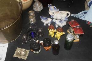Lot of (17) Vintage Salt & Pepper Shakers
