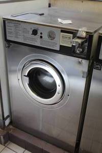 lot 56 image: Wascomat Senior W124 986210023 Commercial Triple Load Washer