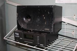 lot 134 image: DMX DR500 Digital Audio Receiver with (1) PC Works by Henry Kloss Cambridge SoundWorks Speaker