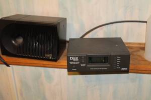 lot 137 image: DMX DR500 Digital Audio Receiver with (3) PC Works by Henry Kloss Cambridge SoundWorks Speakers