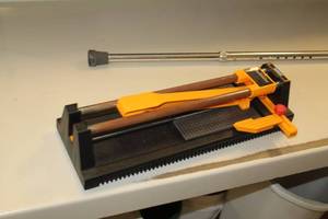 lot 177 image: Plasplugs Contractor Heavy Duty General Purpose Tile Cutter