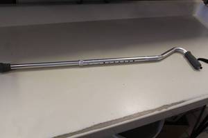 lot 179 image: Aluminum Adjustable Walking Cane
