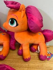lot 33 image: Lot of 4 My Little Pony Star Scout Cuddle Pillow Plush Toy