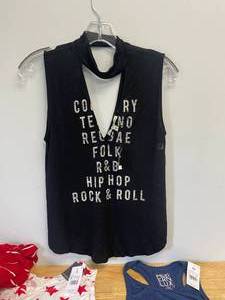 lot 72 image: Lot of 4 New Womens Tank Tops and Pajamas-Size XS S