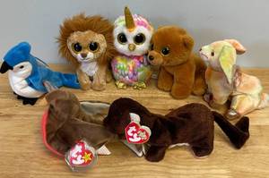 lot 41 image: Lot of TY Beanie Babies and Beanie Boo Plush Toys