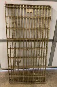 lot 45 image: Portable Dog Fence Outdoor Playpen w Latch