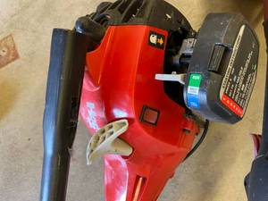 lot 77 image: Lot of Gas Powered Weed Trimmers-Toro and Homelite