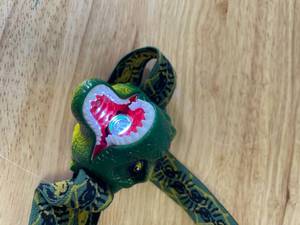 lot 60 image: Youth Dinosaur Roaring Headlamp 