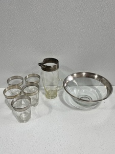 Mid Century Modern Dorothy Thorpe Silver Rimmed Glassware