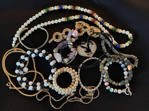 Assorted Jewelry