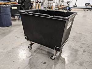 lot 76 image: Rolling Poly Bin - Measures about 32 x 22 x 29 Tall - NO SHIPPING