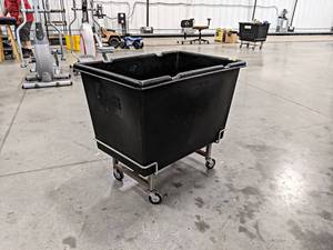 lot 78 image: Rolling Poly Bin - Measures about 32 x 22 x 29 Tall - NO SHIPPING