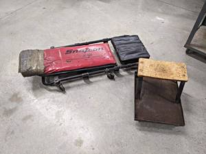 lot 80 image: SNAP-ON Creeper (Needs Work) and Mechanics Rolling Seat - NO SHIPPING