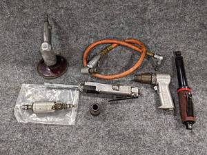 lot 89 image: Lot of Pneumatic Tools