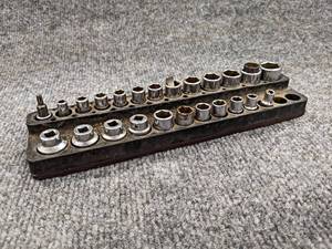 lot 95 image: SNAP-ON & MAC Tools 14 Drive Metric Sockets
