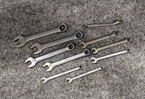 lot 114 image: Lot of (10) Assorted SNAP-ON Combination Wrenches