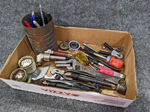 lot 115 image: Lot of Tools - Milwaukee Right Angle Driver and More