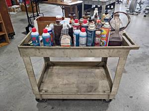lot 175 image: Rubbermaid Shop Cart w Contents - Degreaser, Cleaners, Grease and More -  NO SHIPPING