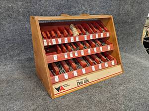 lot 210 image: Vermont American Drill Bit Display w Contents - Includes Many HSS Drill Bits - Most appear unused - From 12 to 116 - NO SHIPPING