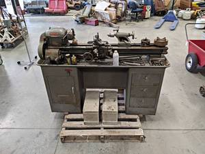 lot 26 image: South Bend Precision Metal Lathe Model A - 115V 1 Phase - 4.5 Bed Length - NO SHIPPING