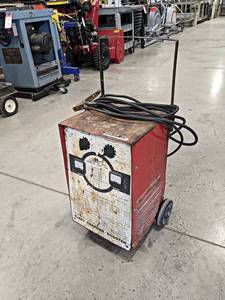 lot 236 image: SOLAR Battery Charger  Booster - NO SHIPPING