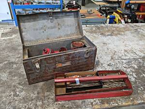 lot 263 image: Toolbox full of Drill bits - Includes Hole Saw Bits (Up to 4), Spade Bits and Twist Drill Bits - NO SHIPPING