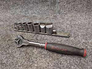 lot 313 image: SNAP-ON 38 Drive 8-Point Standard Sockets, SNAP-ON Flat Driver, PROTO Flat Driver and SNAP-ON 38 Drive Ratchet
