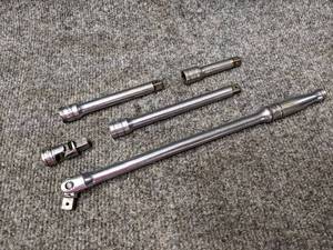 lot 325 image: SNAP-ON 38 Drive Breaker Bar, 38 Drive Extensions (6, 4-12, 3)  SNAP-ON 38 Drive Swivel Adapter