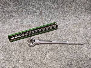 lot 327 image: S-K 38 Drive Metric Sockets - From 7mm to 19mm  38 Drive S-K Swivel Ratchet