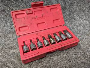 lot 336 image: MAC Tools 8pc Triple Square Bit Driver Socket Set - Part No. SXMTS8B