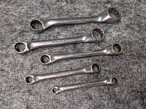 lot 354 image: SNAP-ON 12-Point Short Double Box End Offset Wrenches - 1316 to 14
