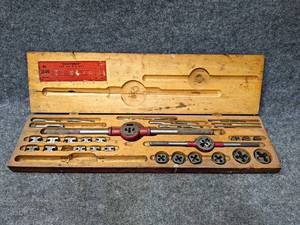 lot 393 image: Craftsman Tap & Die Set in Original Wood Case - Up to 34