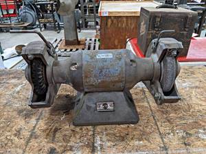 lot 402 image: 6 Bench Grinder - 1PH - No tag - NO SHIPPING
