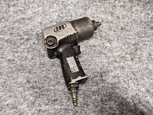 lot 420 image: IR 12 Pneumatic Impact Gun - Model 232TGSL