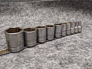 lot 428 image: SNAP-ON 12 Drive Sockets - From 1-18 to 716 - Missing 1516 & 1-116