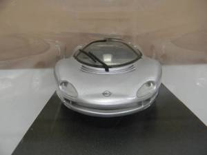 124 SCALE - 1986 CONCEPT CORVETTE INDY  #68036 RARE SILVER - VERY NICE - IN CASE -  AWESOME PIECE - SEE PICTURES
