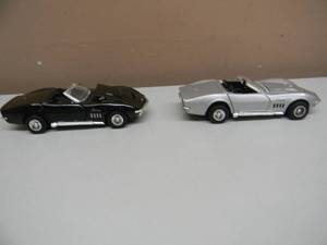 SUNNYSIDE 132 SCALE 1969 CHEVROLET CORVETTES - VERY NICE - AWESOME PIECES - SEE PICTURES