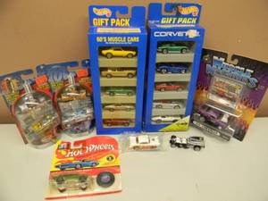 HOTWHEELS COLLECTION - VARIOUS SERIES - ALL UNOPENED - SOME GREAT CARS - SEE PICTURES