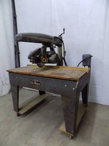Dewalt Radial Arm Saw