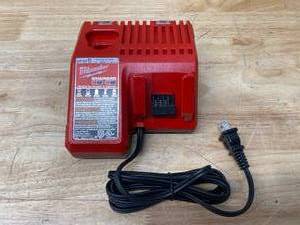 lot 13 image: MILWAUKEE M12 and M18 12-Volt18-Volt Lithium-Ion Multi-Voltage Battery Charger