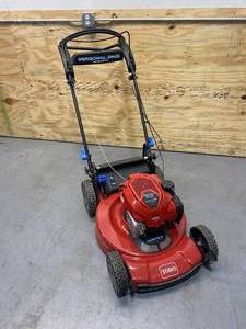 lot 114 image: TORO Recycler 22 in. Briggs & Stratton SmartStow Personal Pace High-Wheel Drive Gas Walk Behind Self Propelled Lawn Mower