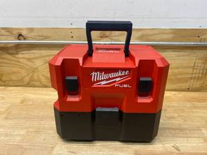 lot 10 image: MILWAUKEE M12 FUEL 12-Volt Lithium-Ion Cordless 1.6 Gal. WetDry Vacuum (Tool-Only)