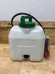 lot 28 image: MILWAUKEE 4 Gal. Switch Tank Pesticide Sprayer Tank Assembly